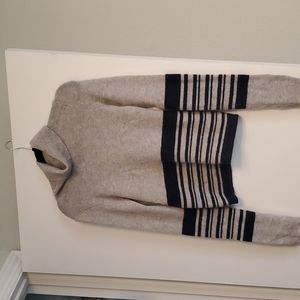 Theory grey cashmere sweater